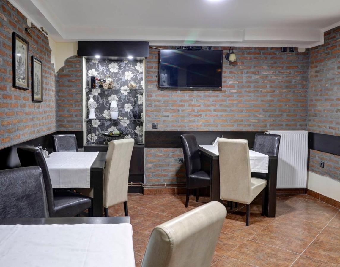 Hotel Perla Ldm Leskovac Лесковац Экстерьер фото