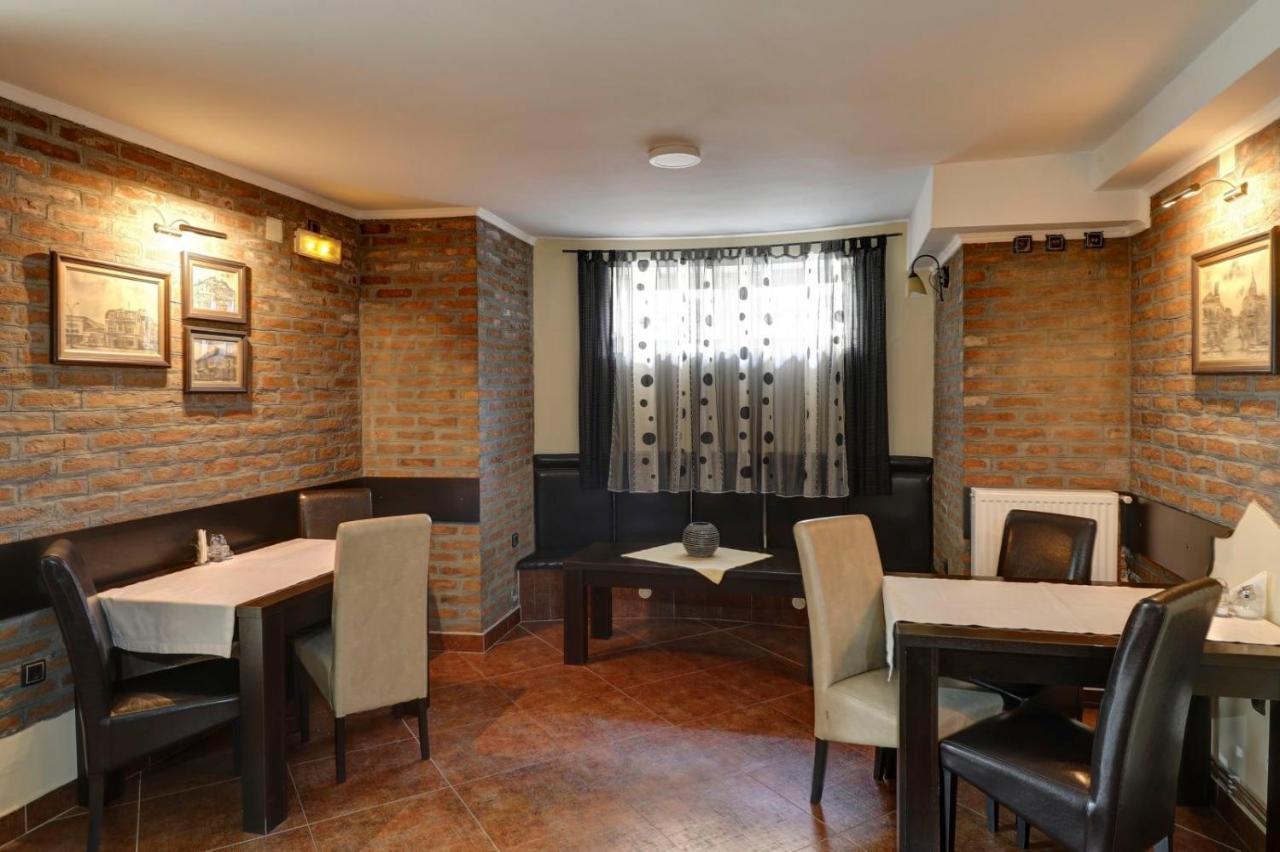 Hotel Perla Ldm Leskovac Лесковац Экстерьер фото