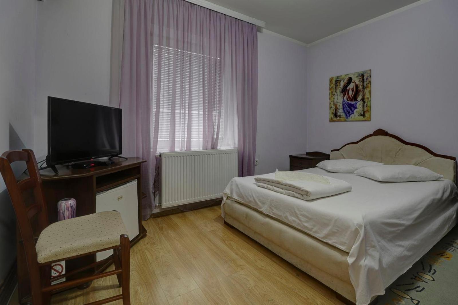 Hotel Perla Ldm Leskovac Лесковац Экстерьер фото